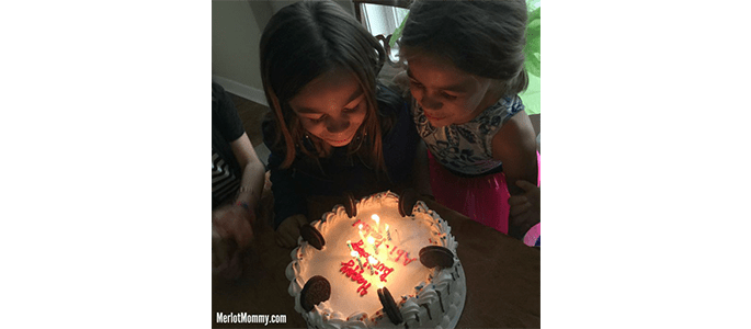 Baskin-Robbins OREO® Cream Delight Cookie Cake Is a Perfect Birthday Treat