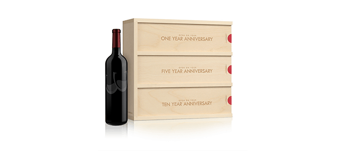 WineforaWedding is a Unique and Personal Wine Box Gift