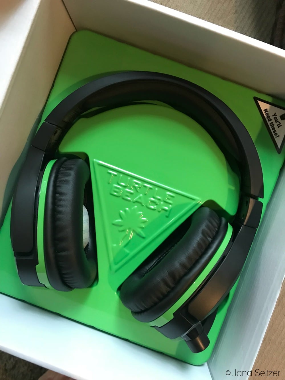 The Perfect Gift for Gamers - Turtle Beach Stealth 700 Gaming Headset ...