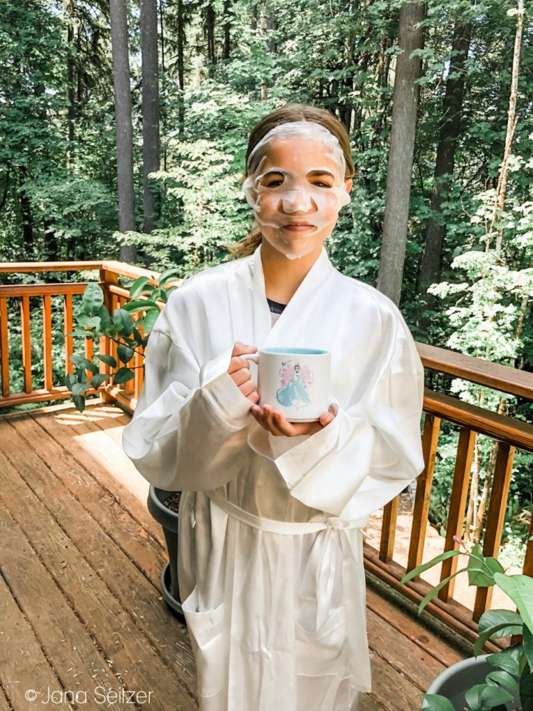 Cinderella Night in face mask robe mug